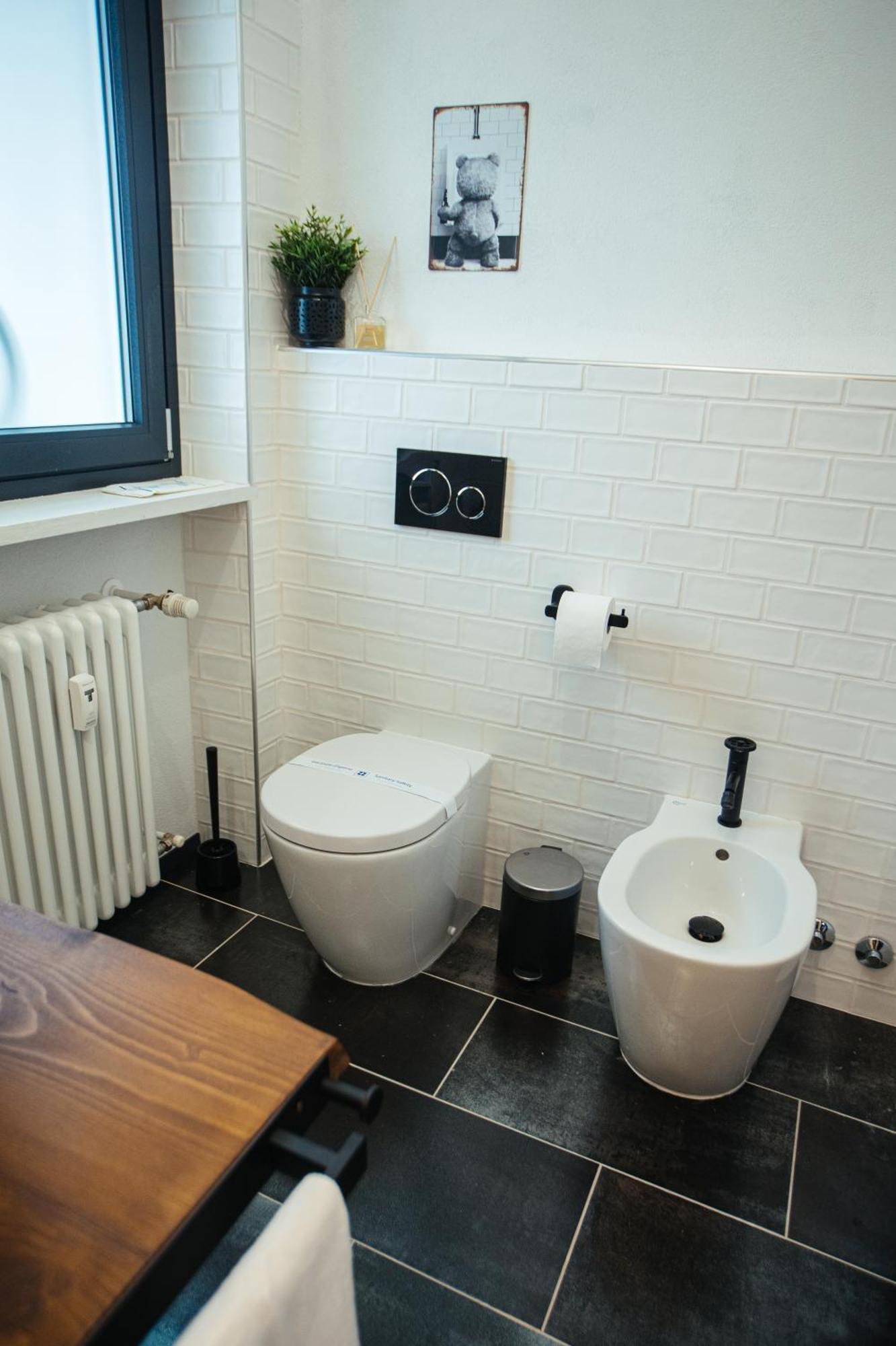Apartamento The Brick 194, 7 Posti Letto, Parcheggio E Posto Bici Údine Exterior foto